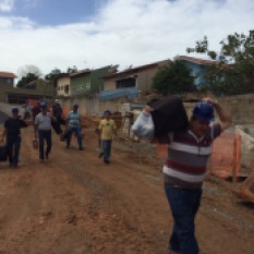 Equipe Evangelística em Macaé, dias 07 a 10abril15 (14)
